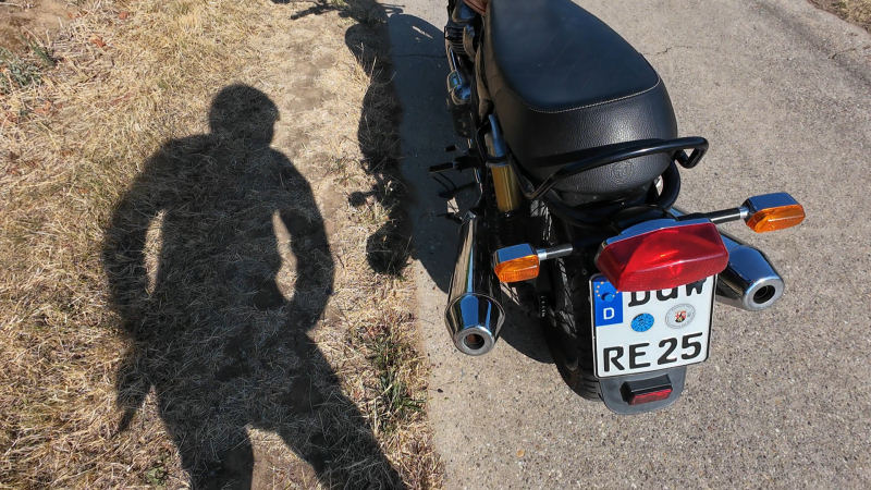 Doppelauspuff-Anlage der Royal Enfield Interceptor 650