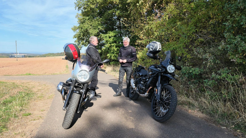 Motorradtausch mit Jürgen von moto50plus