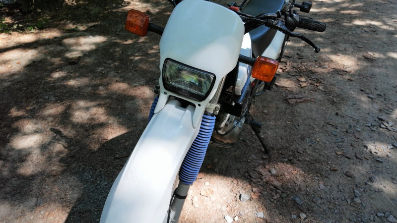 Frontansicht der Yamaha XT 600